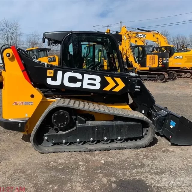 https://www.concreteworks-pro.com/wp-content/uploads/2025/01/jcb-3ts-8t224743025_1-640x640.webp